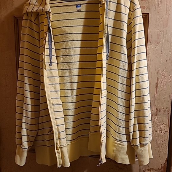 SJB yellow hoodie - Picture 2 of 13